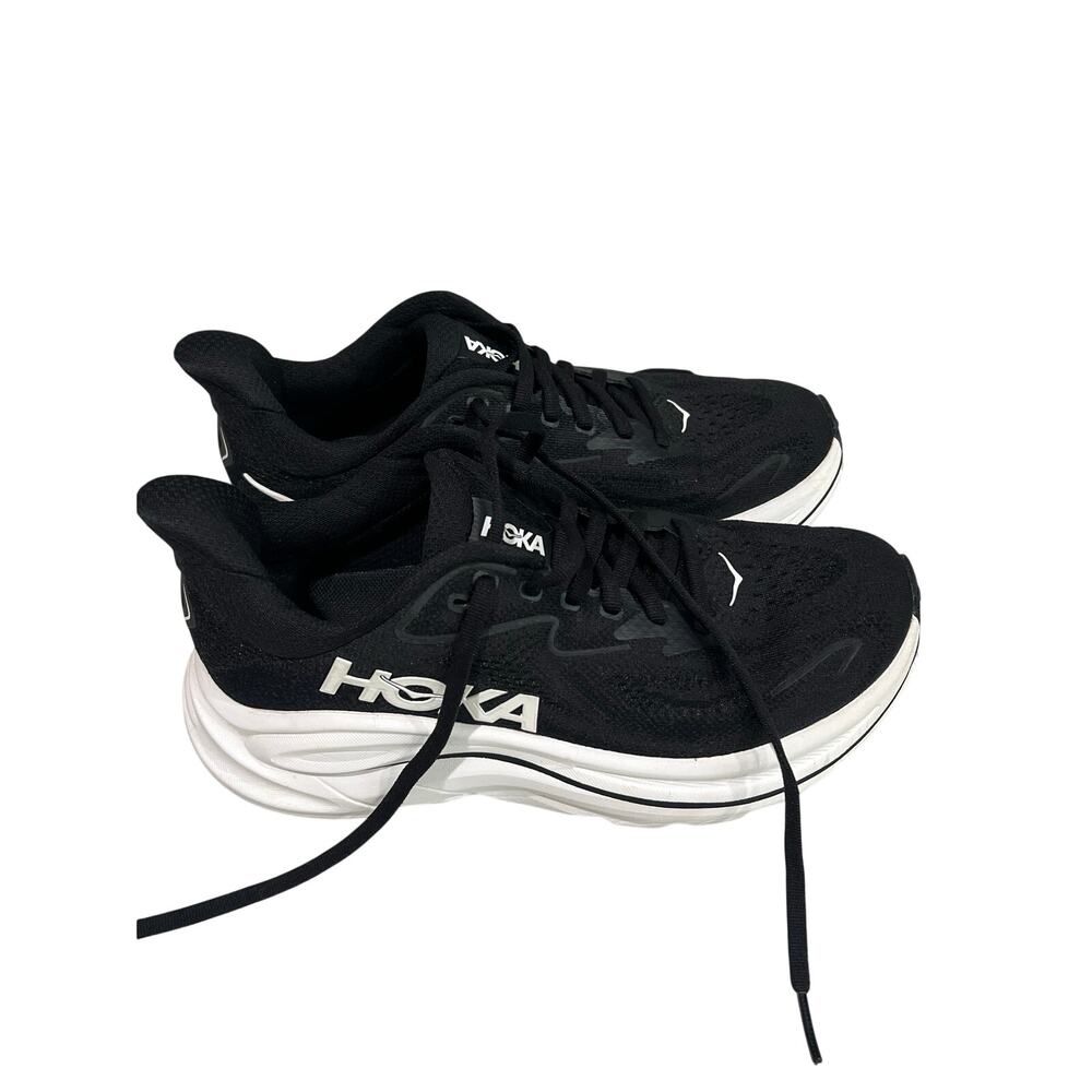 HOKA One One Clifton 10 Women’s 6.5 B Black White Running Shoes 1162031 BWHT